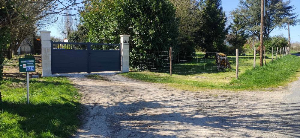 Aire camping-car � Foug�res-sur-Bi�vre (41120) - Photo 8